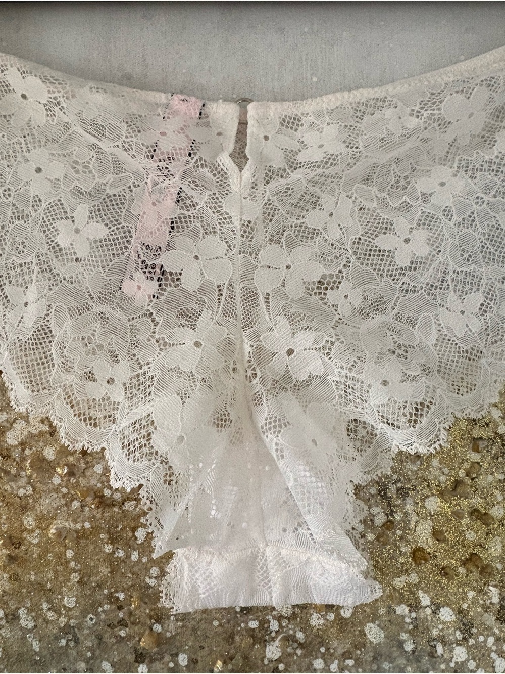Victoria’s Secret Dream Angels White Lace Cheeky Panty (NWT) - Picture 6 of 12